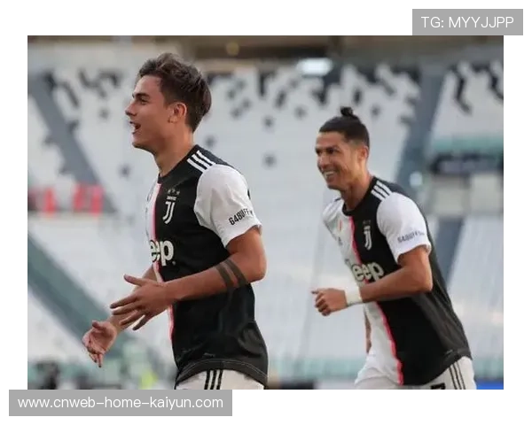 库普梅纳斯禁区前沿破门