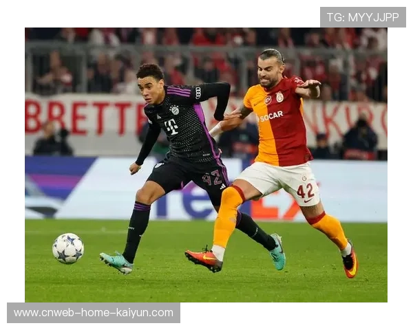 加拉塔萨雷女足杨莉娜首秀冲刺压迫，边路突破直接造险